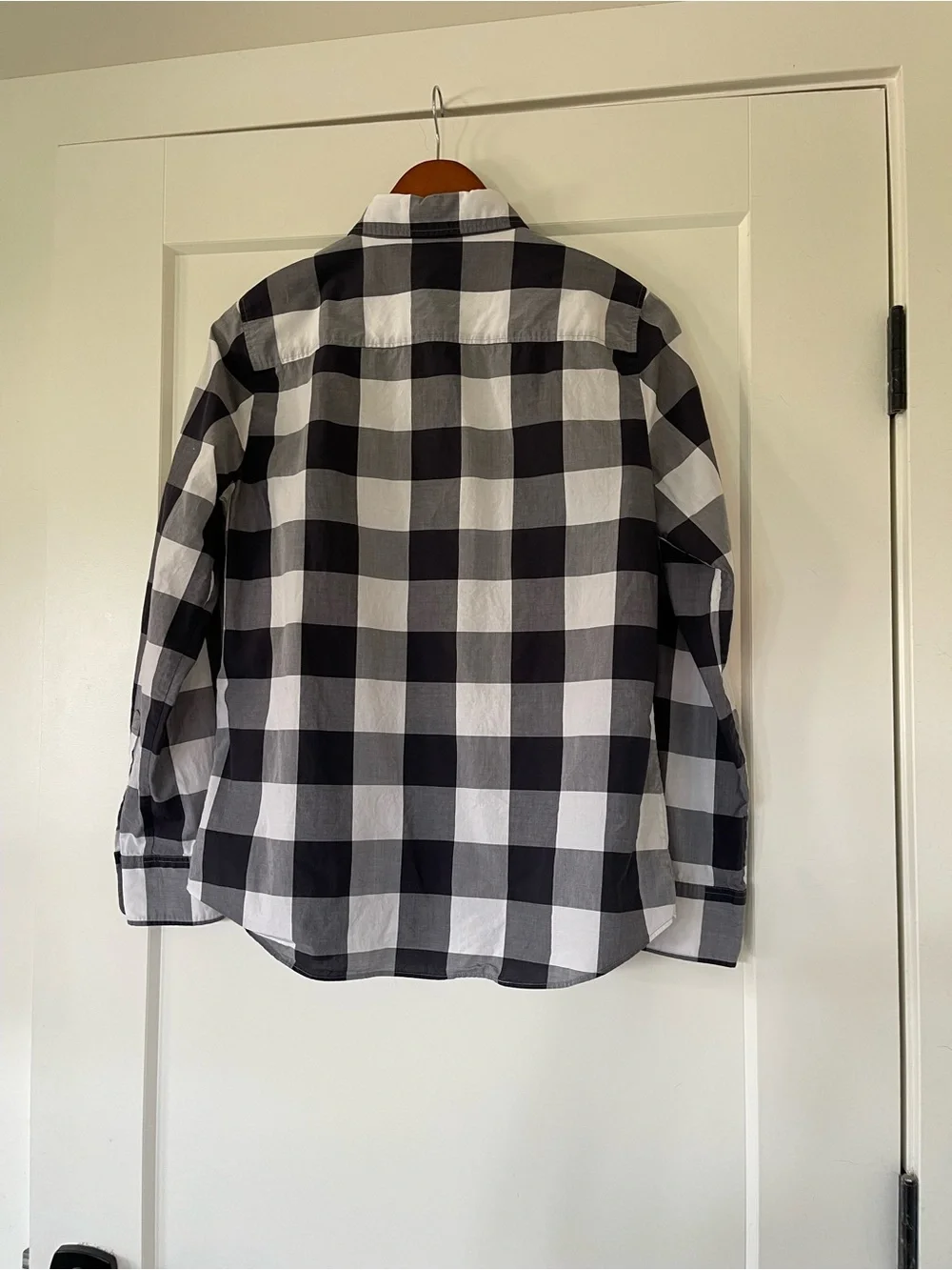 J.CREW *NWOT* Women’s Button Down Shirt White/ Dark Navy Buffalo- Size 10
